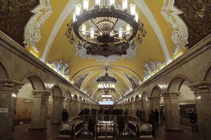 Station Komsomolskaïa de la ligne circulaire de métro de Moscou