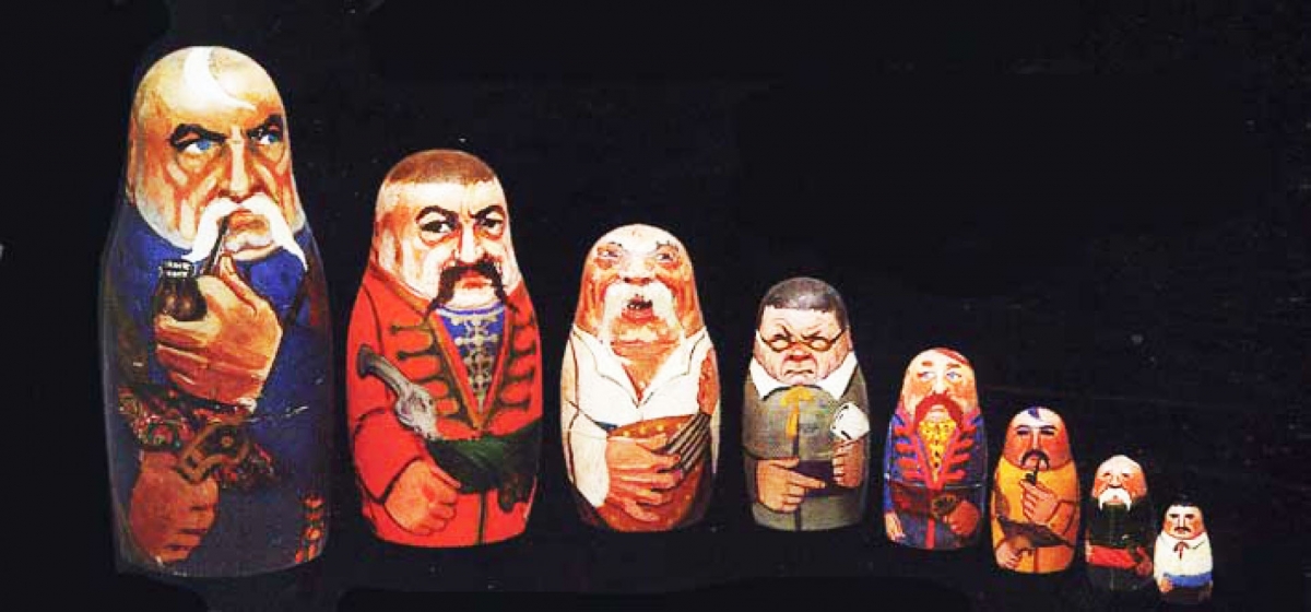 Personajes de la novela de Gógol “Taras Bulba” en forma de matryoshkas