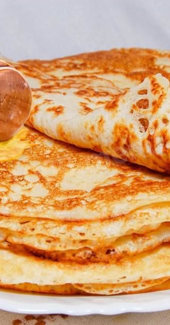 Blinis (crêpes russes) chez l’habitant à Moscou Blinis (crêpes russes) chez l’habitant à Moscou