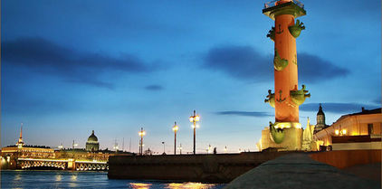 Les Nuits blanches de Saint-Pétersbourg: une balade nocturne en français, guide francophone à Saint-Pétersbourg Les Nuits blanches de Saint-Pétersbourg: une balade nocturne en français, guide francophone à Saint-Pétersbourg